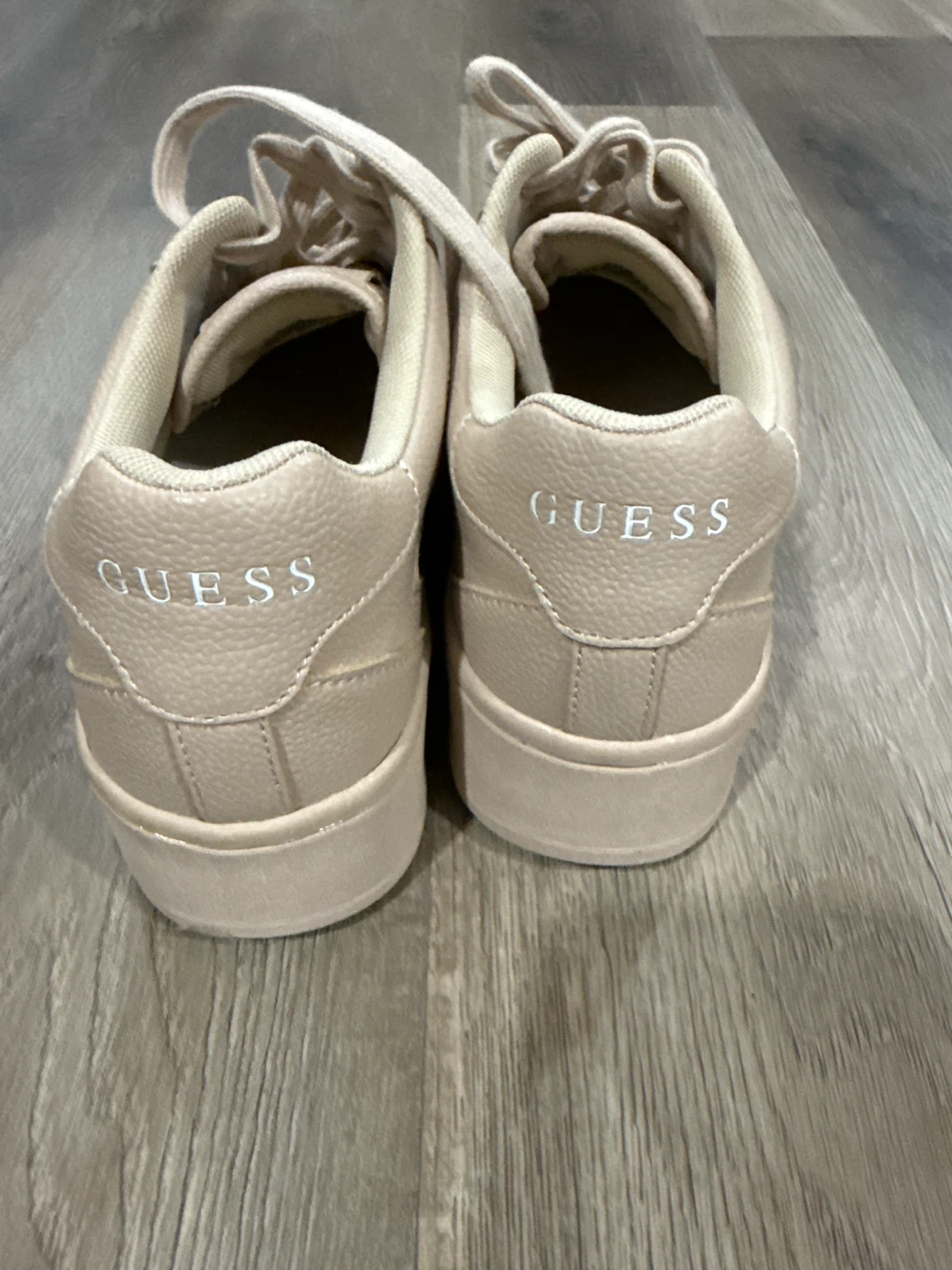 Guess Women's Sneakers Size 8.5 - photo 5