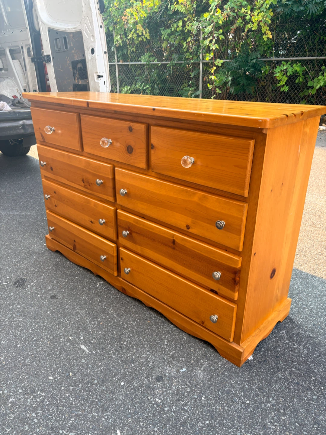 Delivery available- dresser - photo 5
