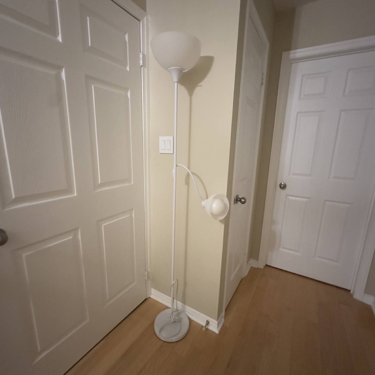White Floor Lamp with Adjustable Reading Light