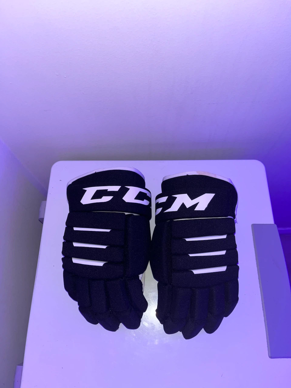 CCM Hockey Gloves