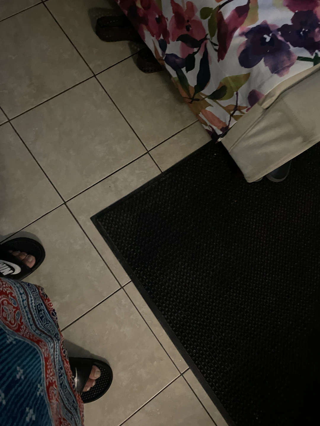 Black Rubber Entrance Mat - photo 3