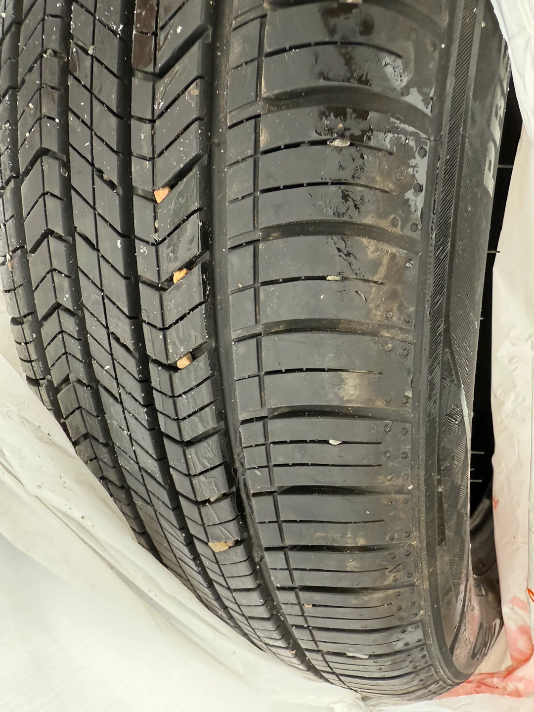 All Season Tires Hyundai Kona 215/55/R18 - photo 2