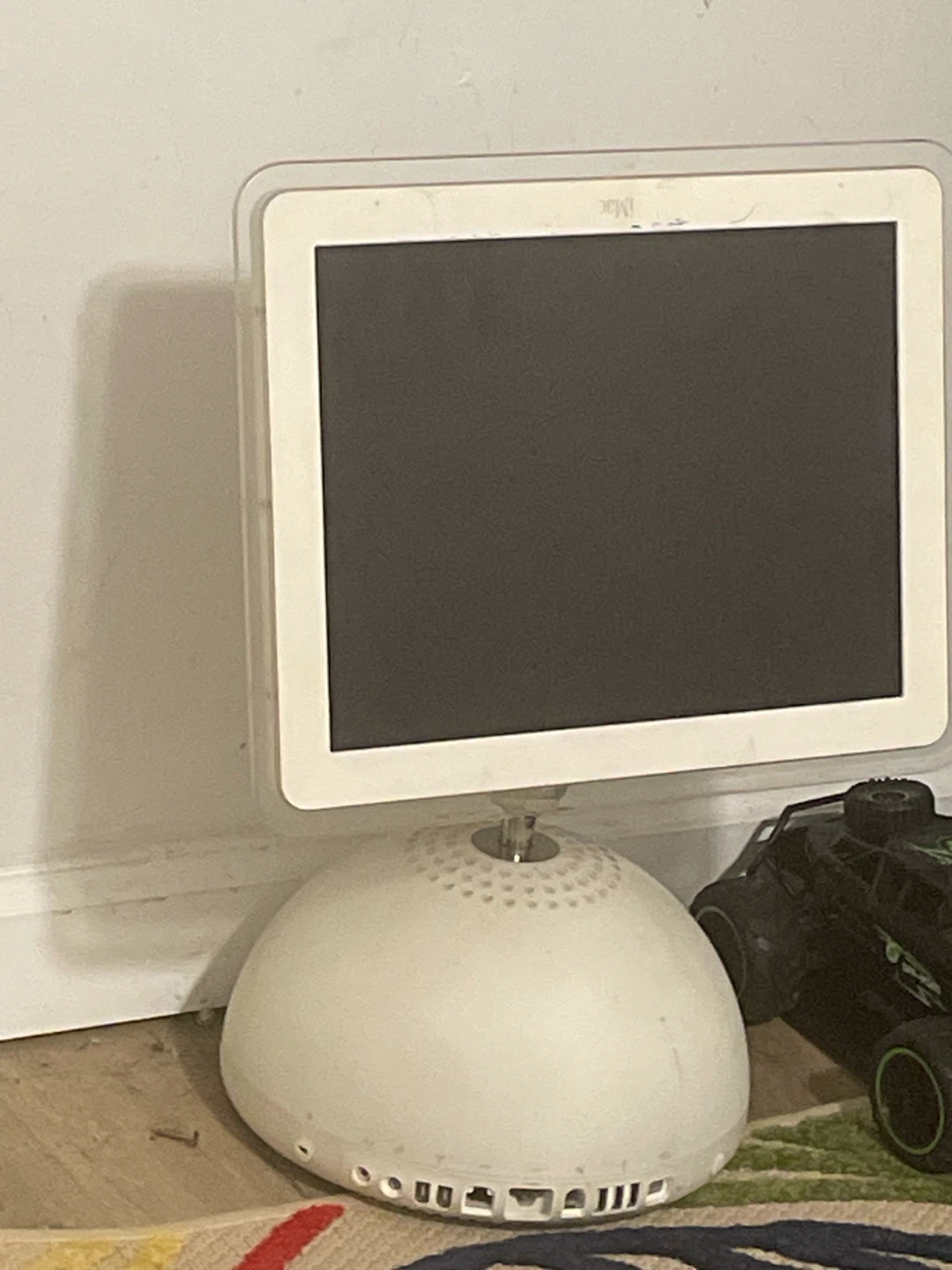 Apple iMac G4 - photo 2