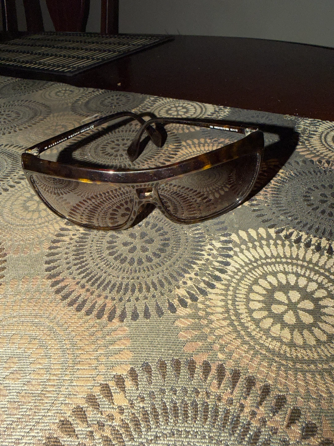 Alexander McQueen Tortoiseshell Sunglasses - photo 5