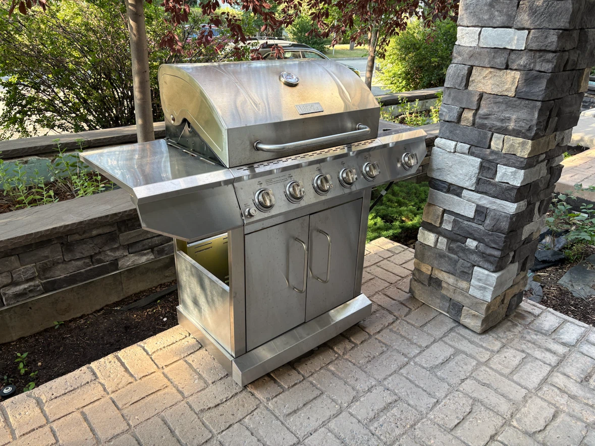 Everyday Essentials 5-Burner Propane BBQ