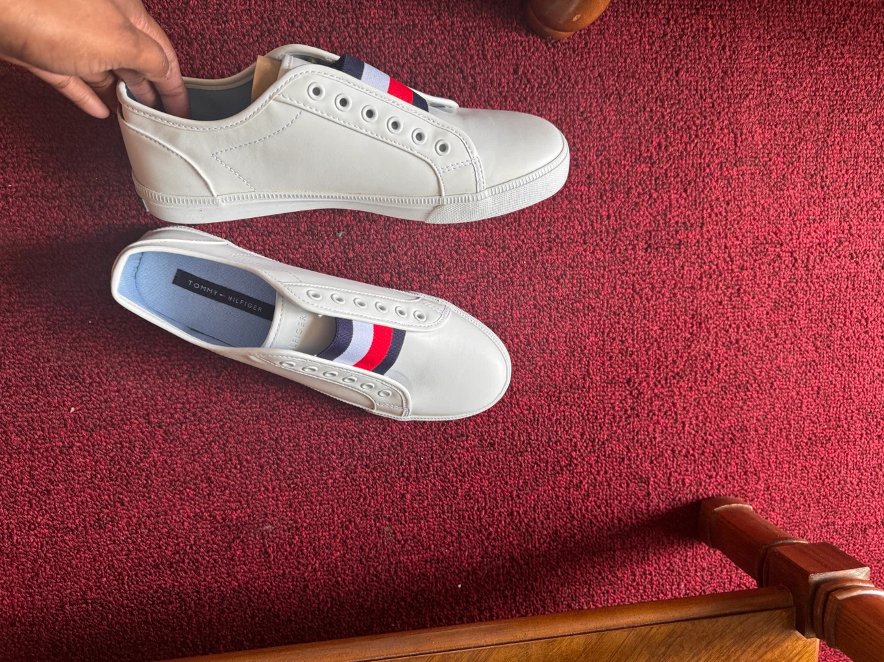 Tommy Hilfiger White Sneakers Size 9M - photo 2