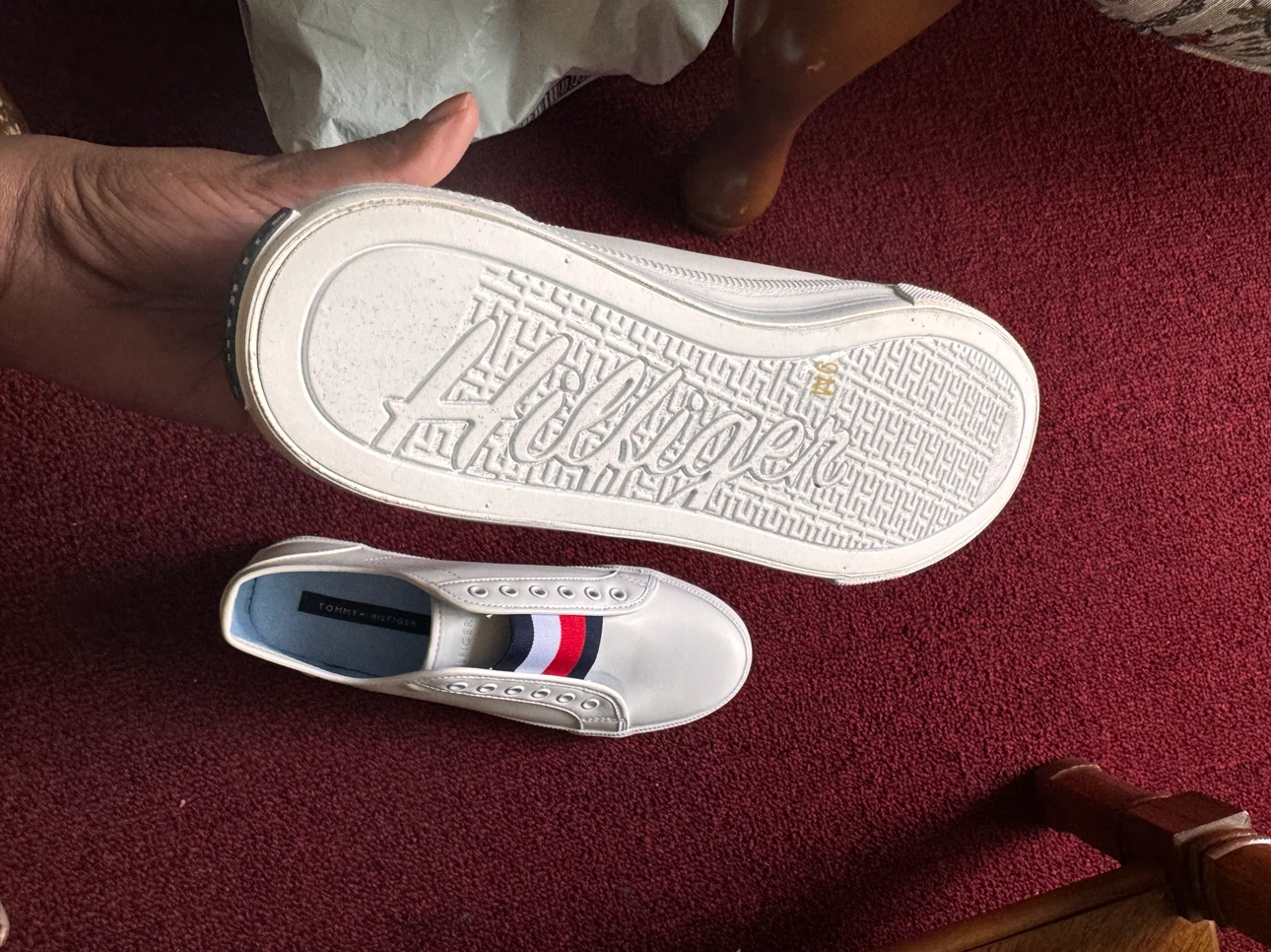 Tommy Hilfiger White Sneakers Size 9M - photo 3