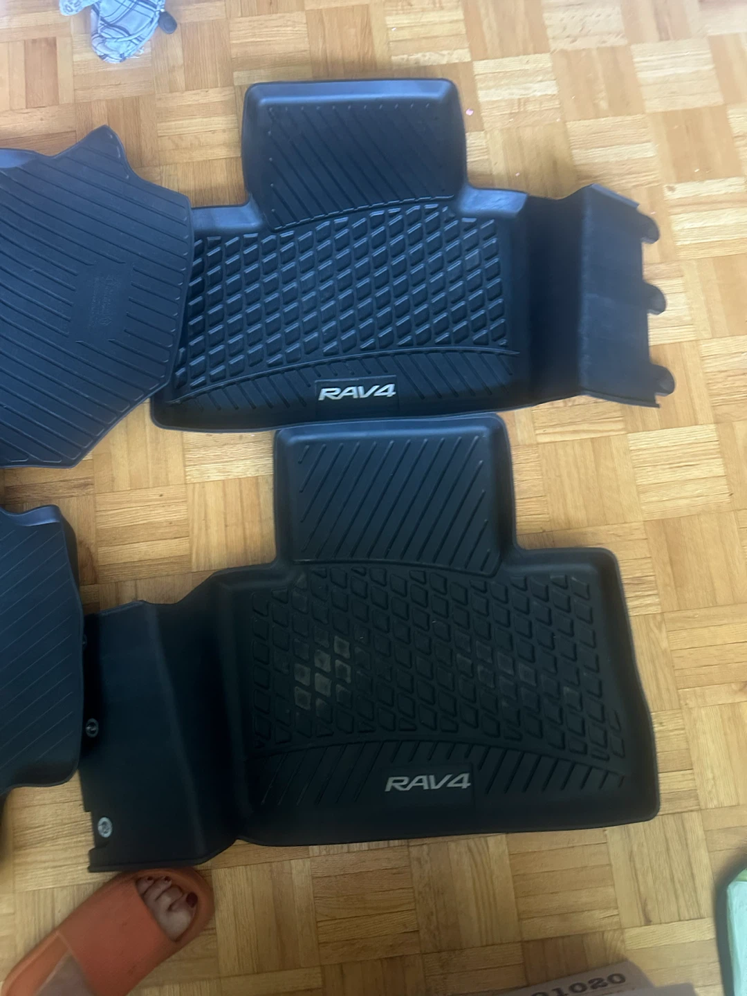 Set of 4 RAV4 All-Weather Floor Mats - photo 3