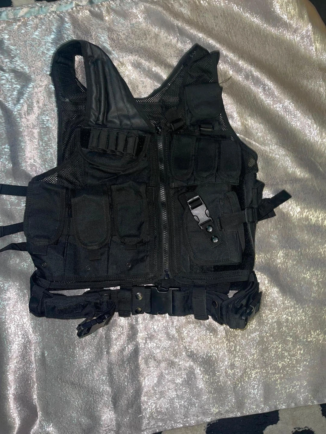 Black Tactical Vest with Multiple Pouches
