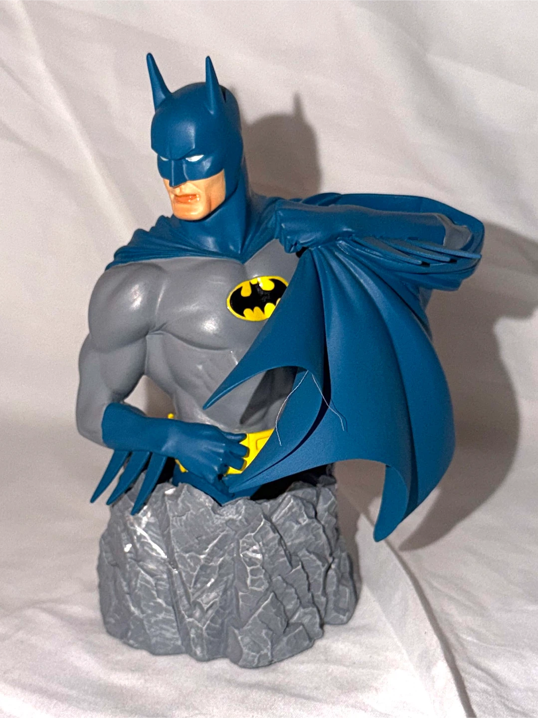 DC Comics Batman Mini Bust Collectible - photo 3