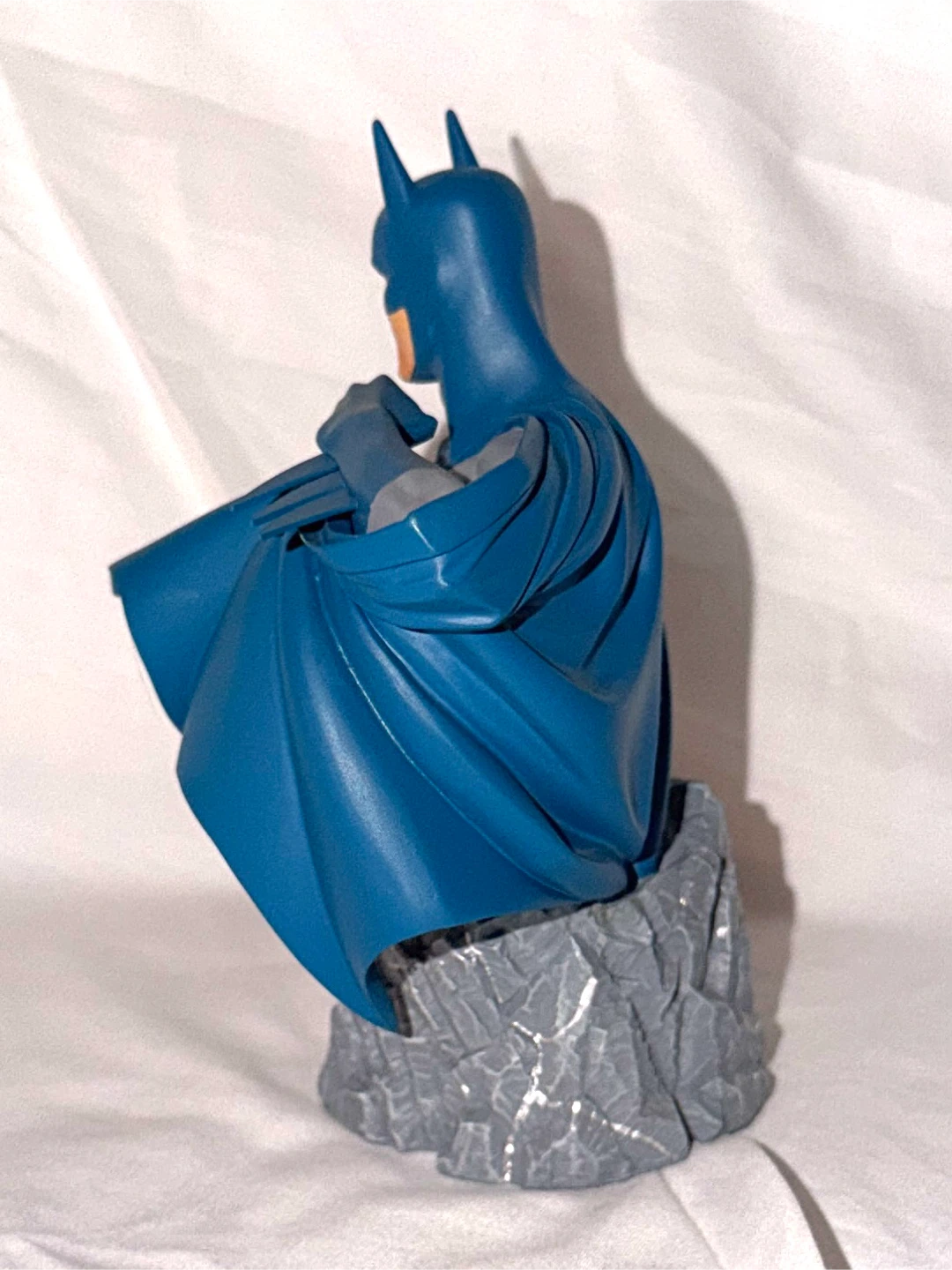 DC Comics Batman Mini Bust Collectible - photo 5