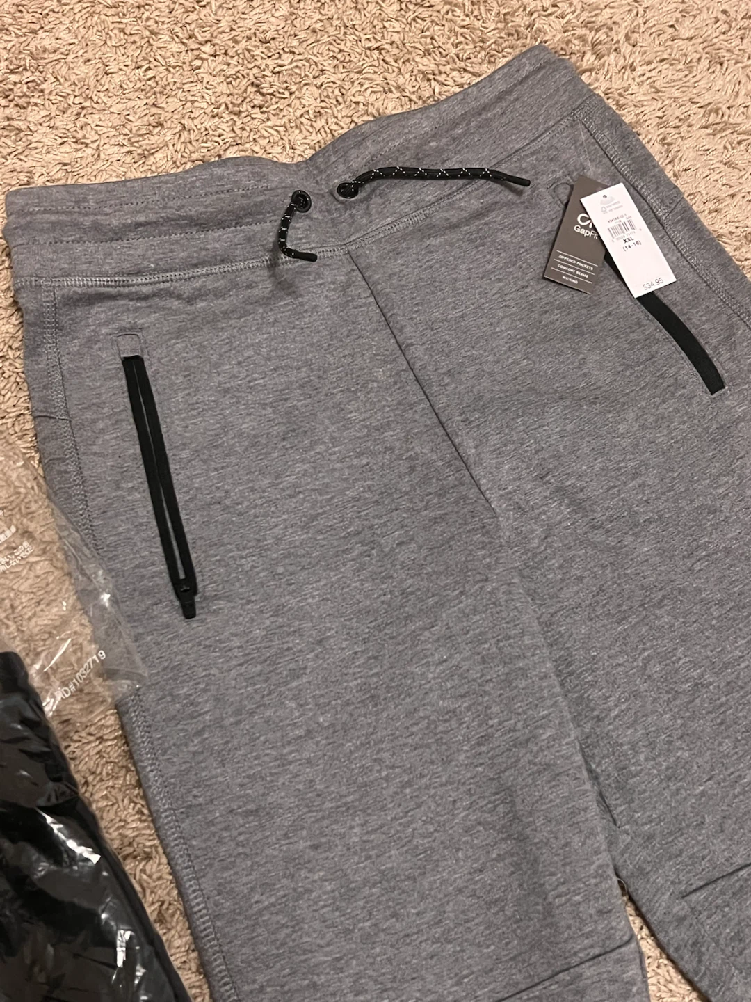 Gap Kids Boys Jogger Pants, size 14-16 (set of 3) - photo 4