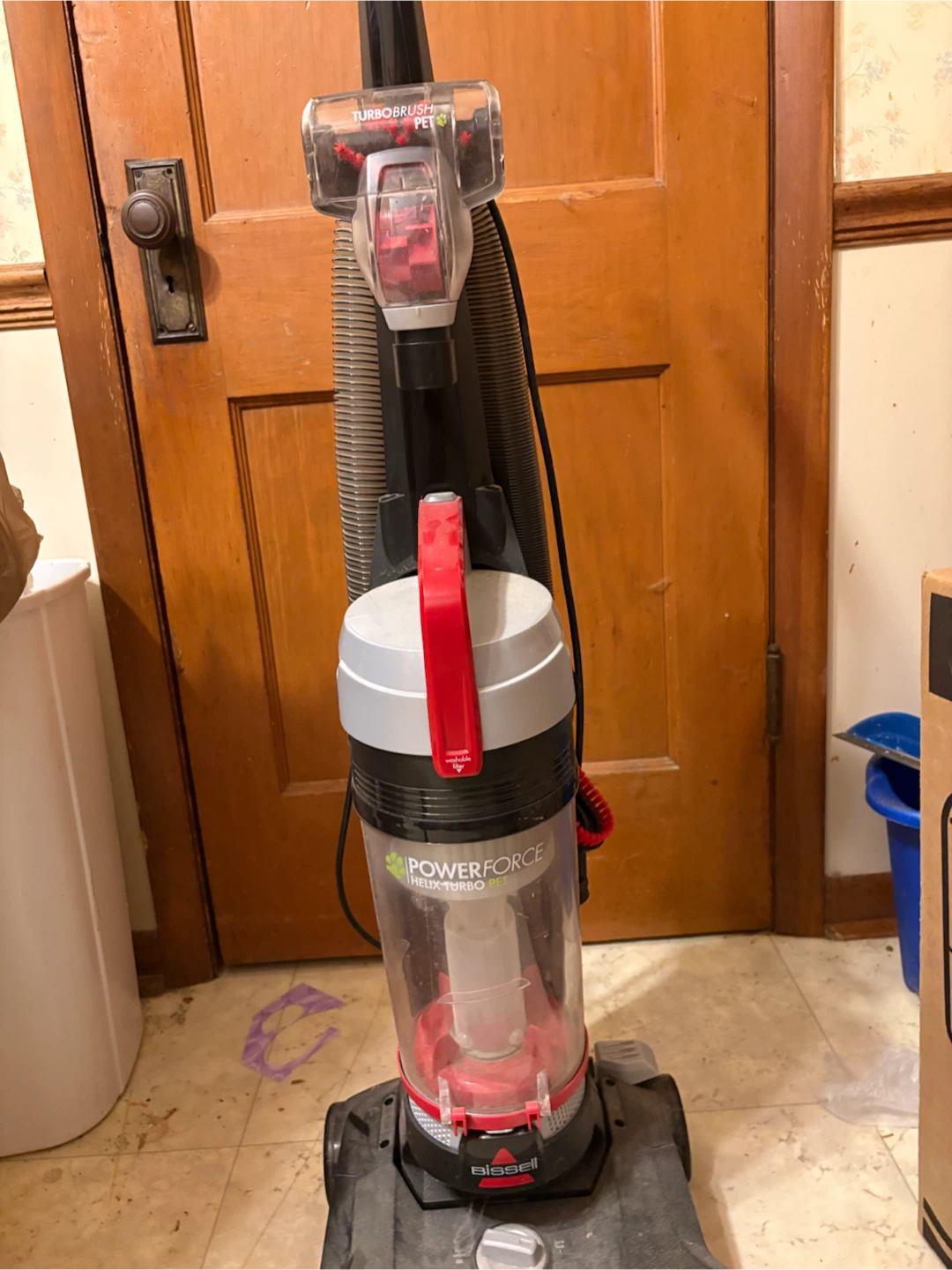 Bissell PowerForce Helix Turbo Pet Vacuum - photo 2