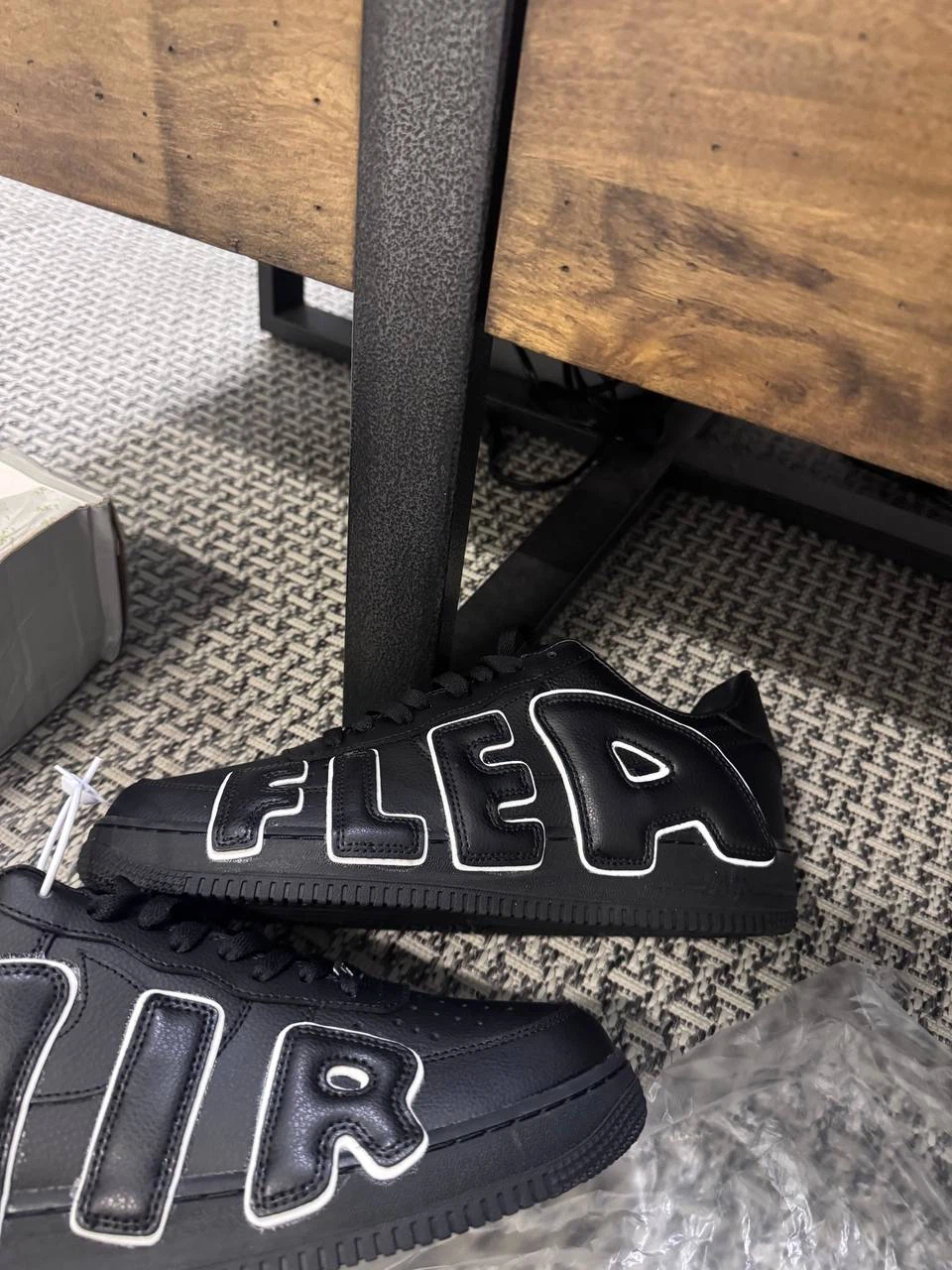 Nike Air Force 1 '07 'FLEA' Sneakers - photo 3