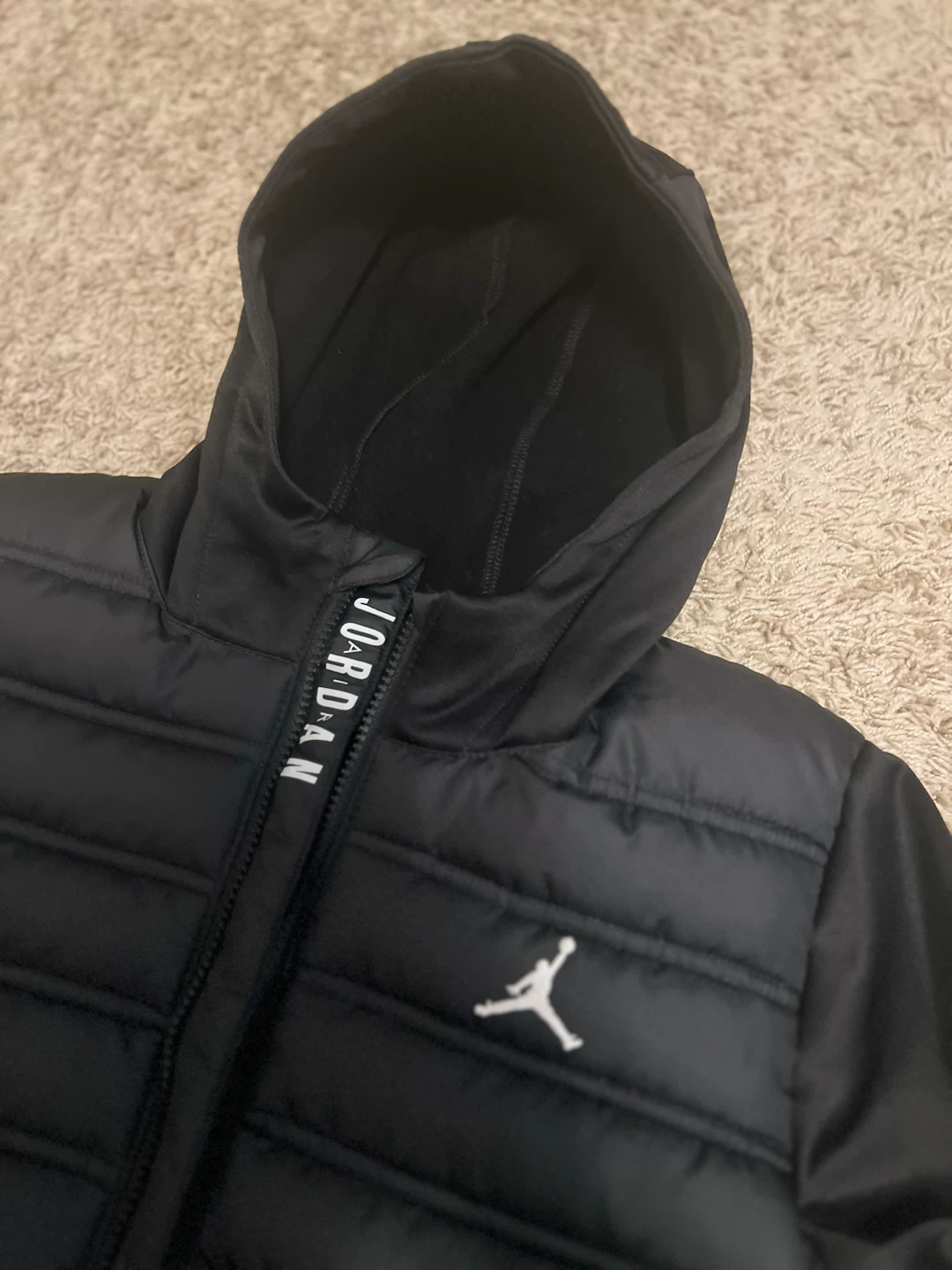 Jordan Boys Puffer Jacket w/ Hood, Size L, Black - photo 3