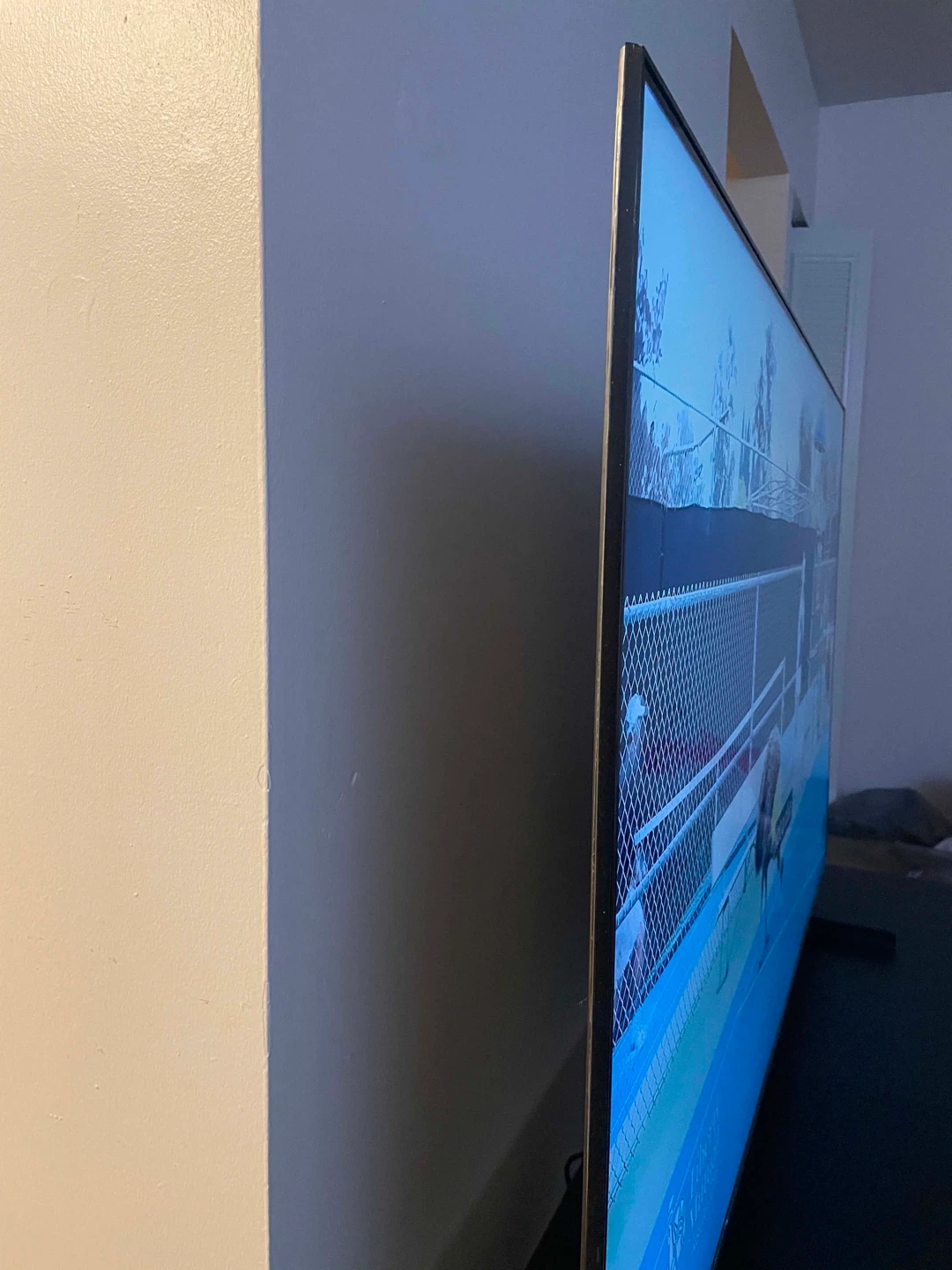Samsung 65" Class QLED 4K Q60D TV - photo 3