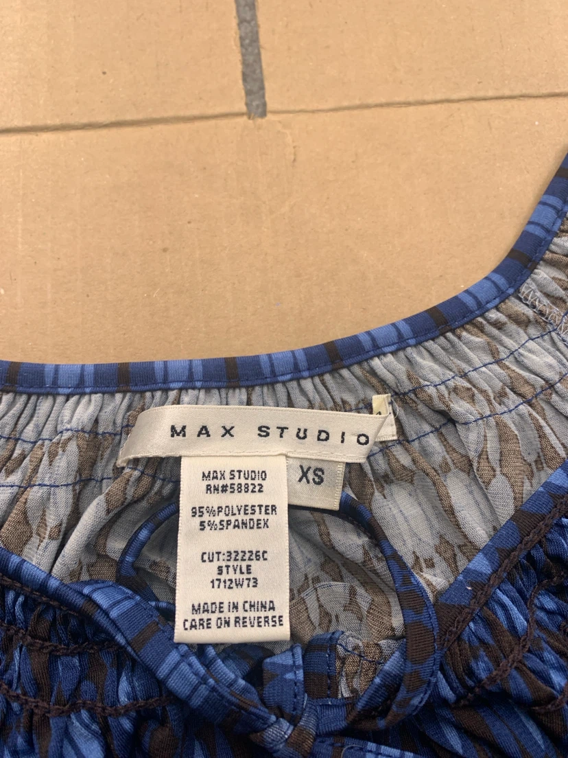 blue and brown patterned top - photo 2