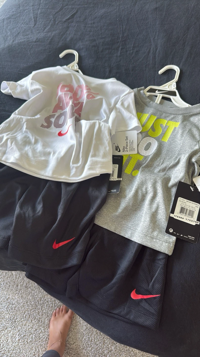 Nike 2-Piece Set