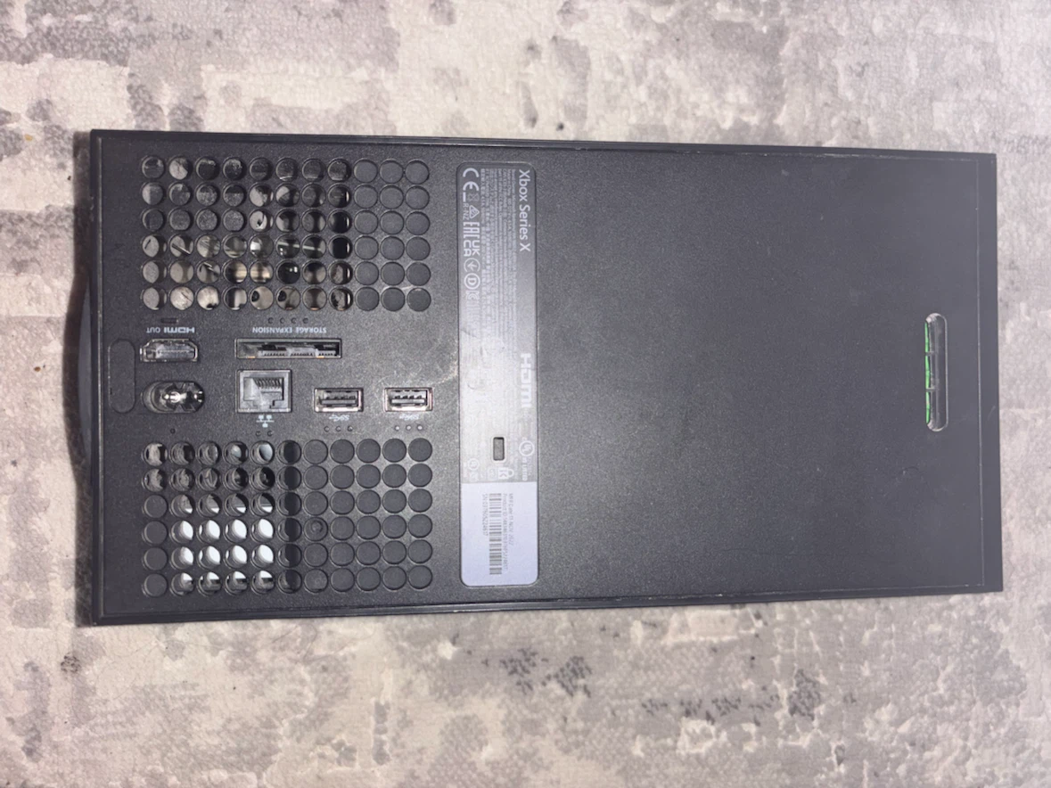 Xbox Series X 1TB storage - photo 2