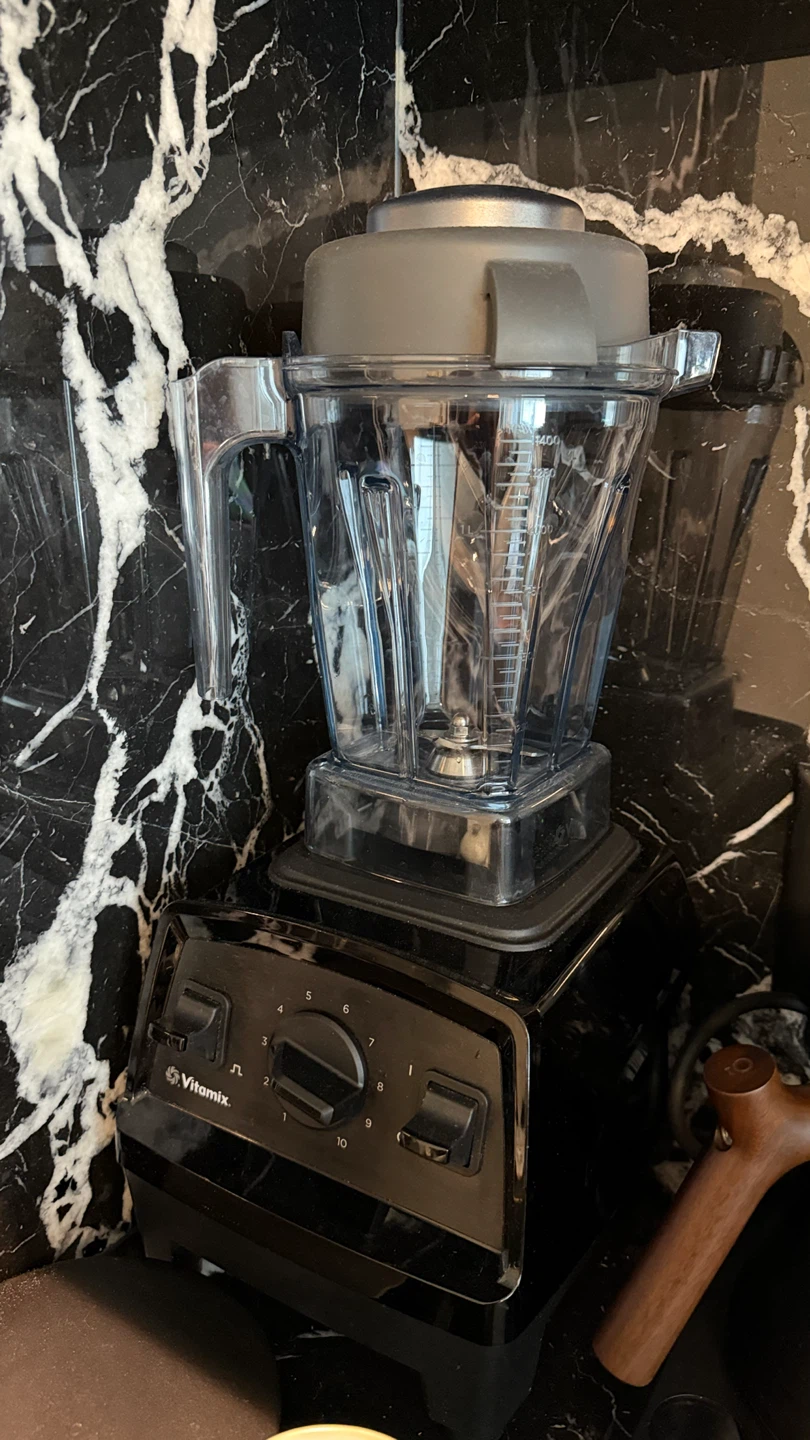 Vitamix E310 Blender - Black
