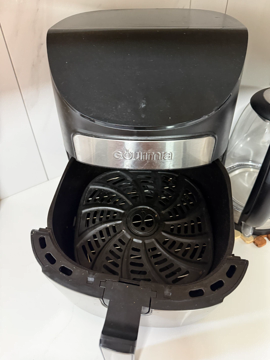 Gourmia Air Fryer - photo 2