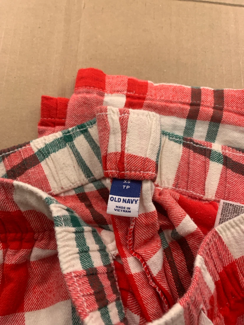 Red and white plaid pajama pants - photo 2