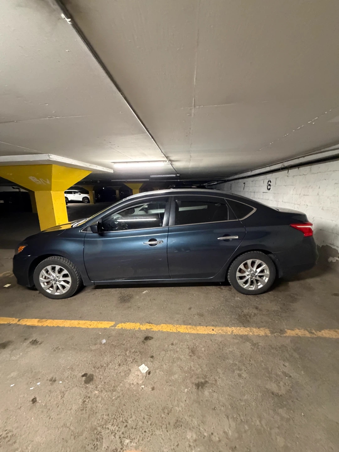 2018 Nissan Sentra with sunroof - photo 3