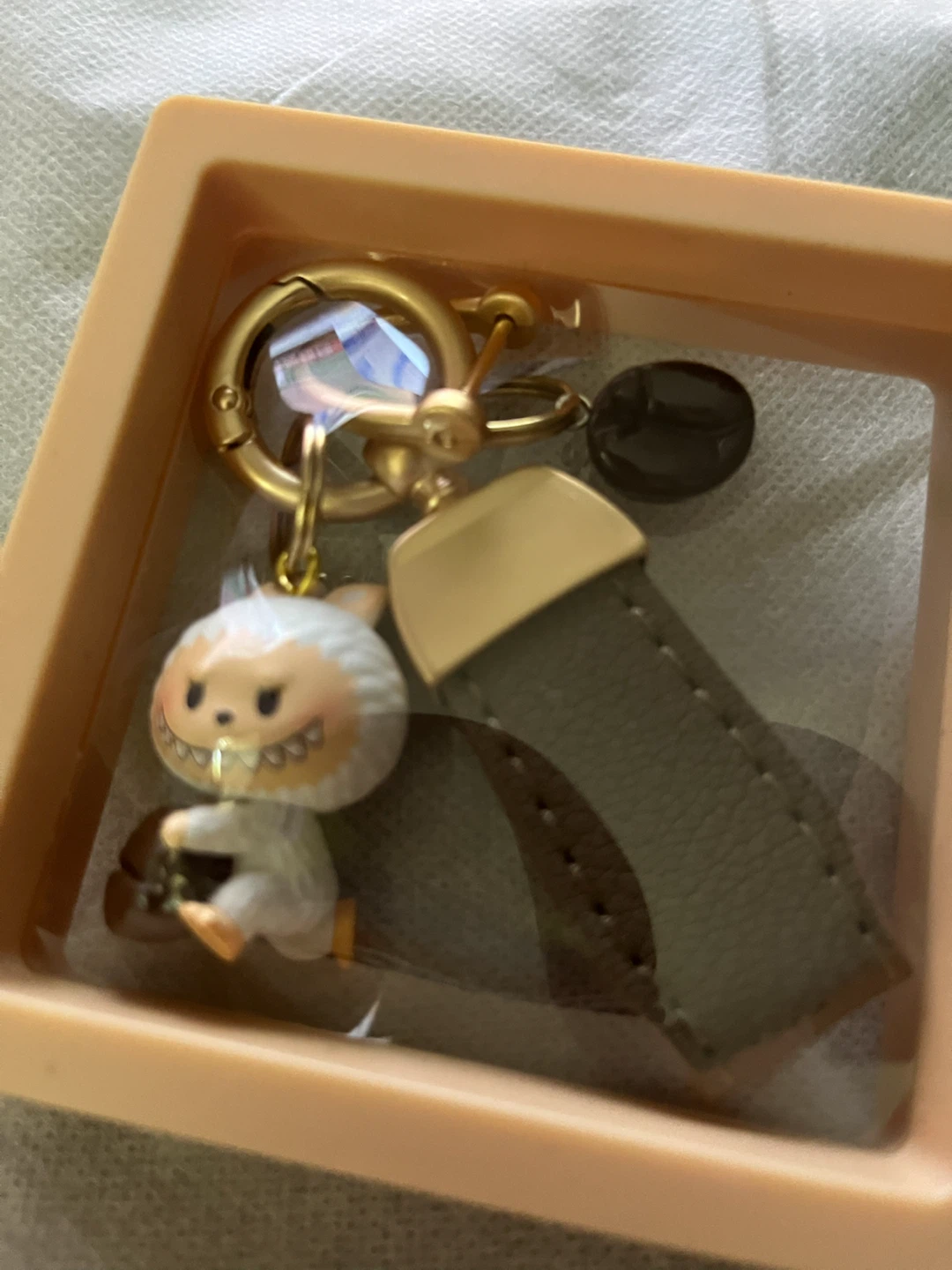Set of 5 Assorted Character Keychains - photo 2