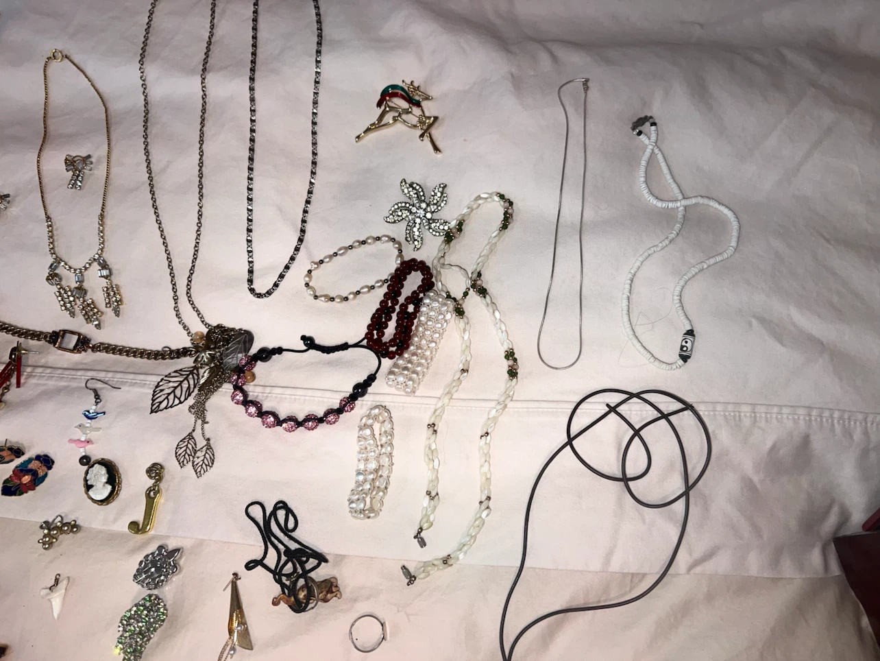 Assorted Jewellery - photo 2