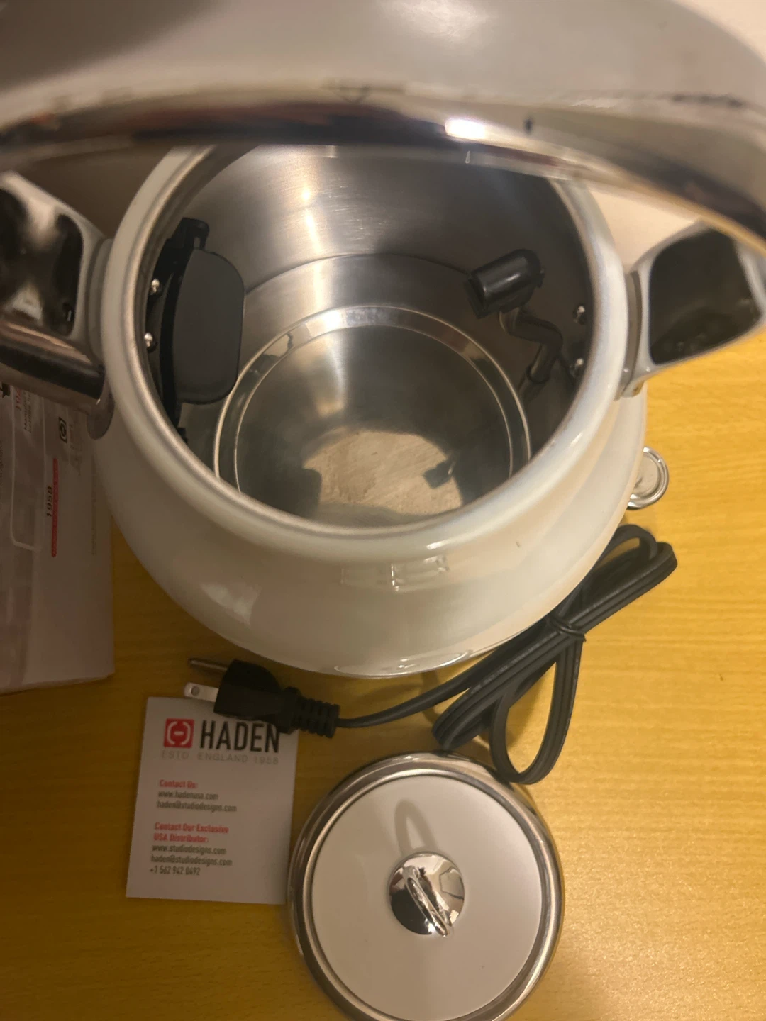 Haden Heritage Tea Kettle - 1.7 Litre - Ivory