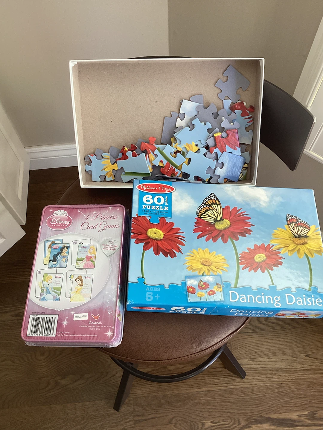 NEW CARD GAMES & PUZZLE (READ LISTING) - photo 2