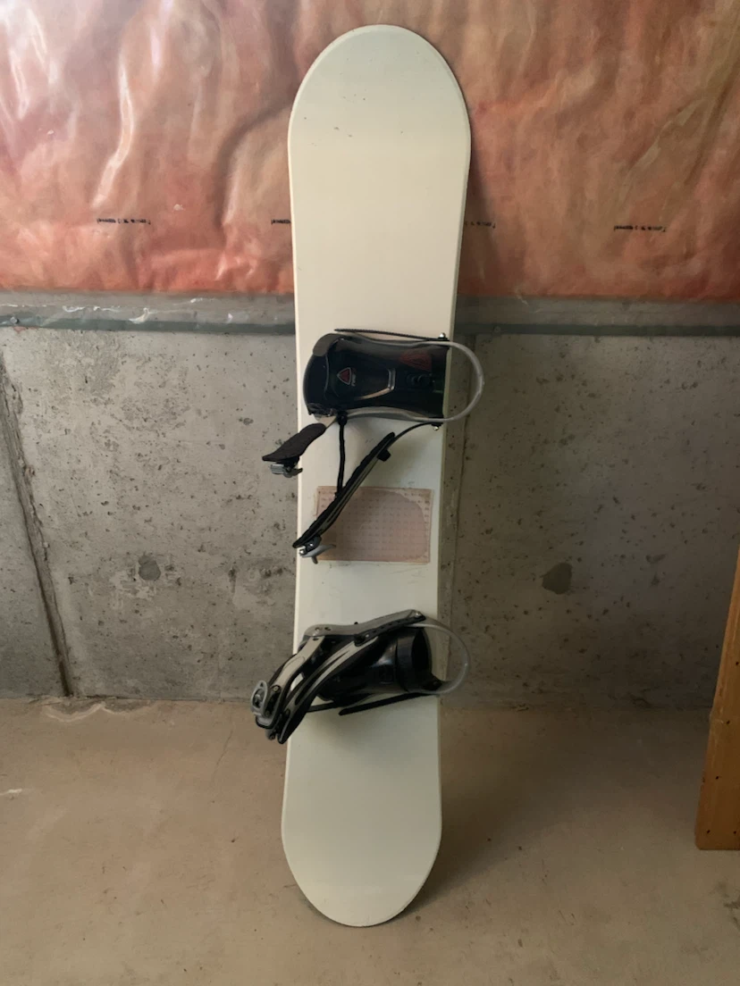 Firefly Snowboard with Bindings