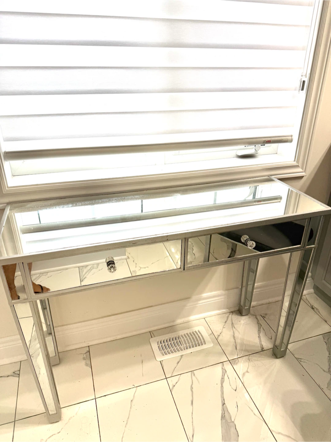 Mirrored Console Table with 2 Drawers - photo 3