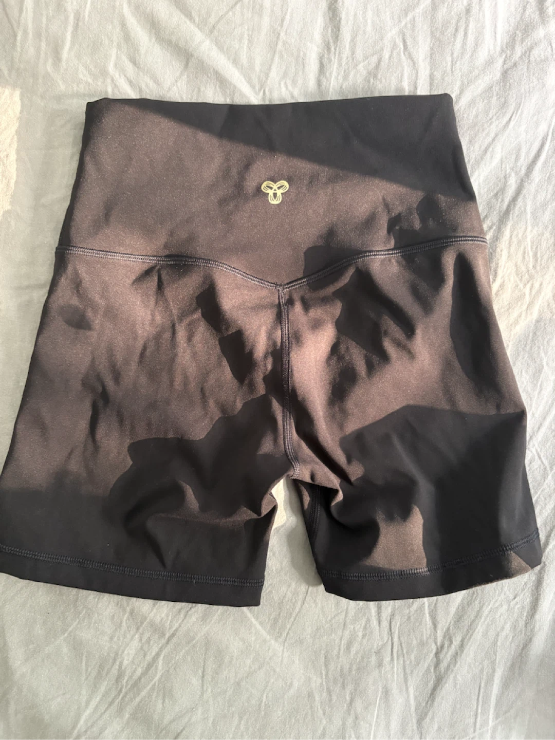 Aritzia Tna "Golden Powersculpt" Biker Shorts - photo 2