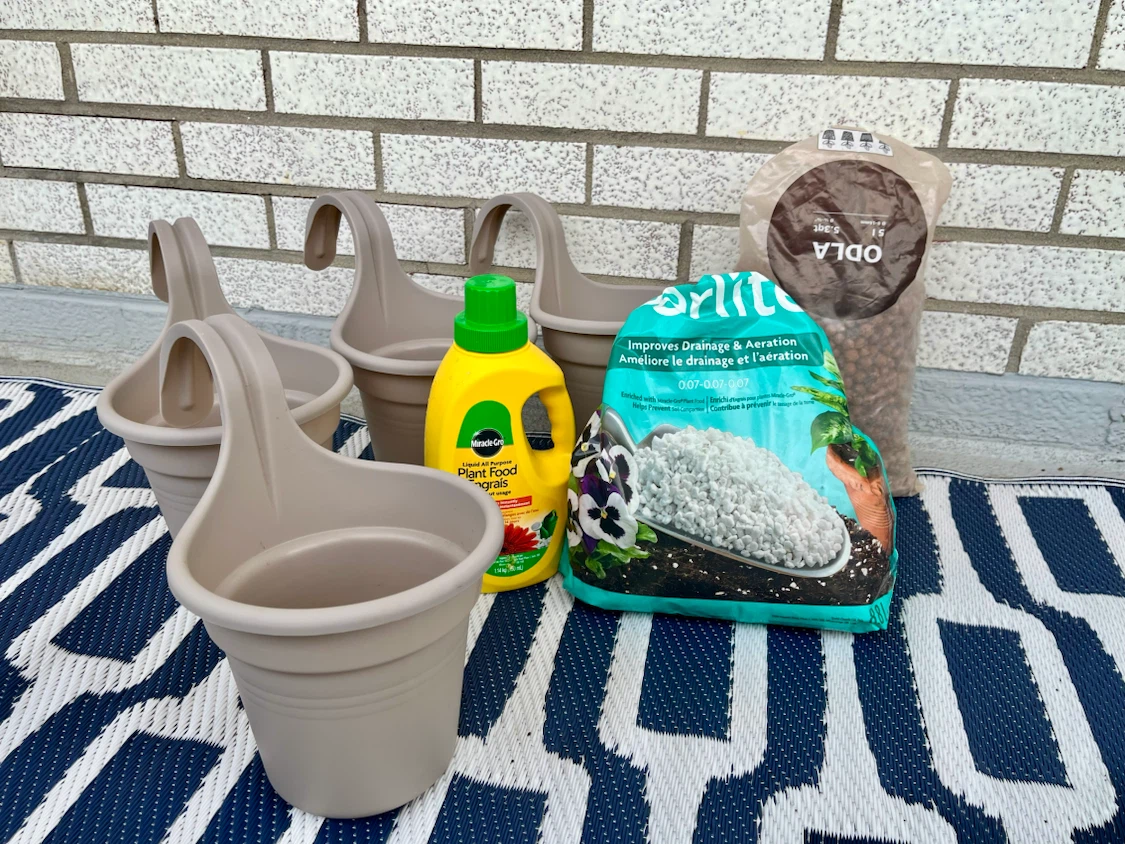 Outdoor Plants, Pots & Fertiliser - photo 5