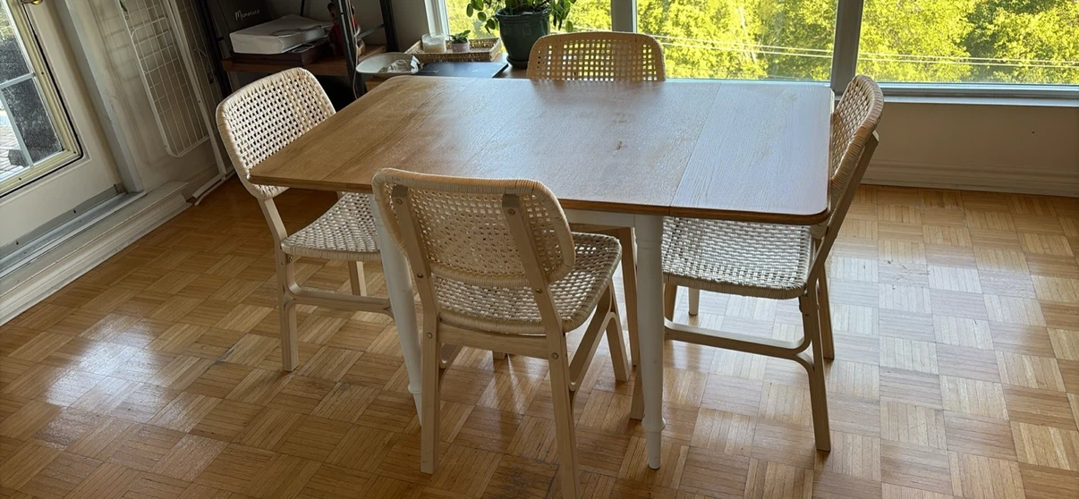 Ikea drop-leaf table with 4 chairs - DANDERYD & VOXLÖV