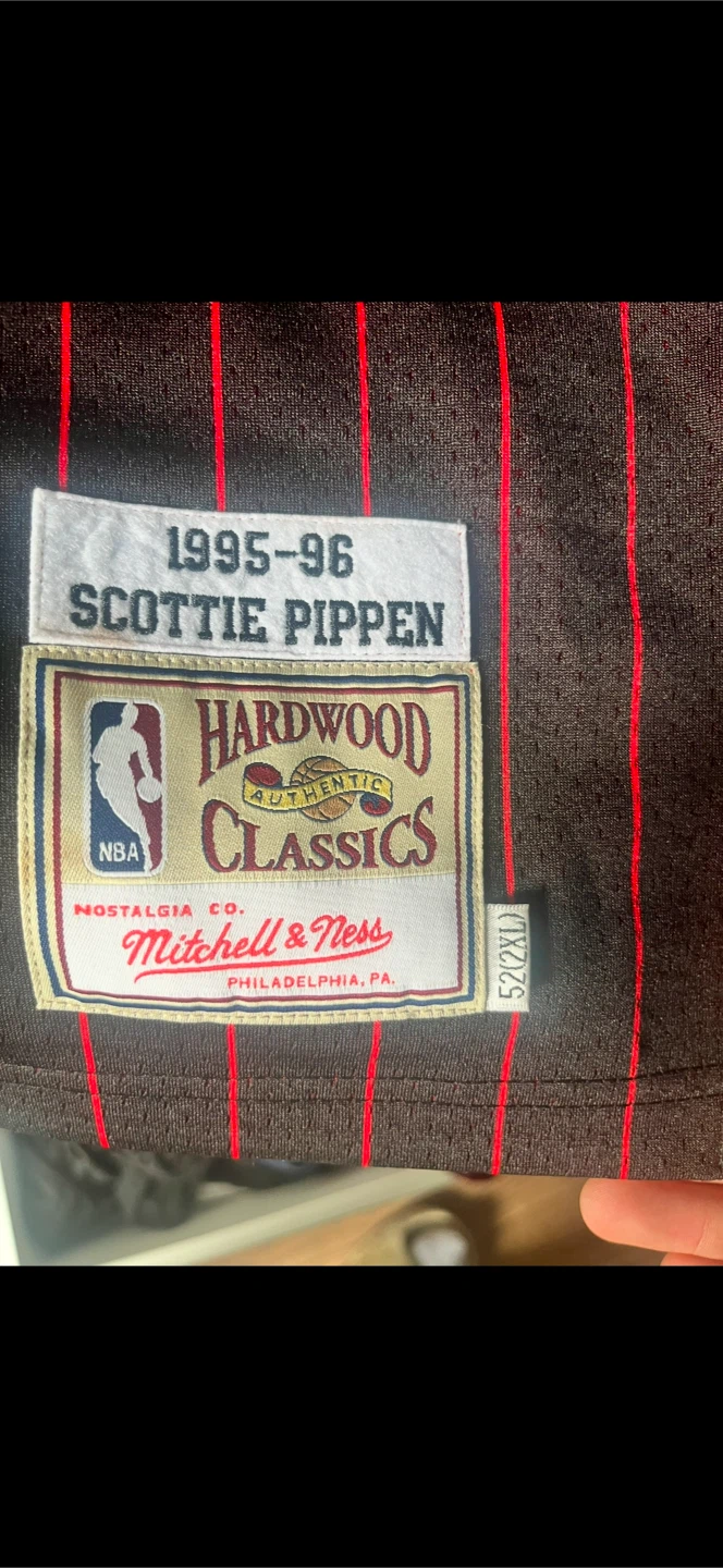 Mitchell & Ness Scottie Pippen 33 Chicago Bulls Jersey Size 2XL - photo 2