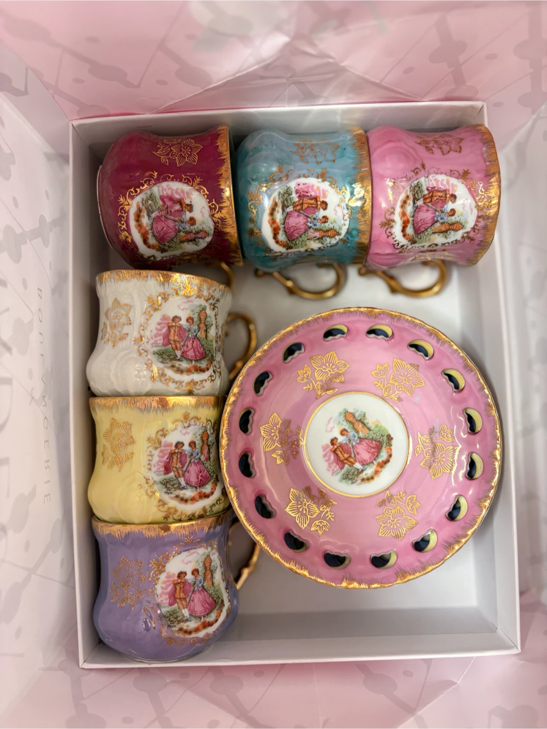 Vintage Tea Cup and Saucer Set - 5 Piece - photo 2