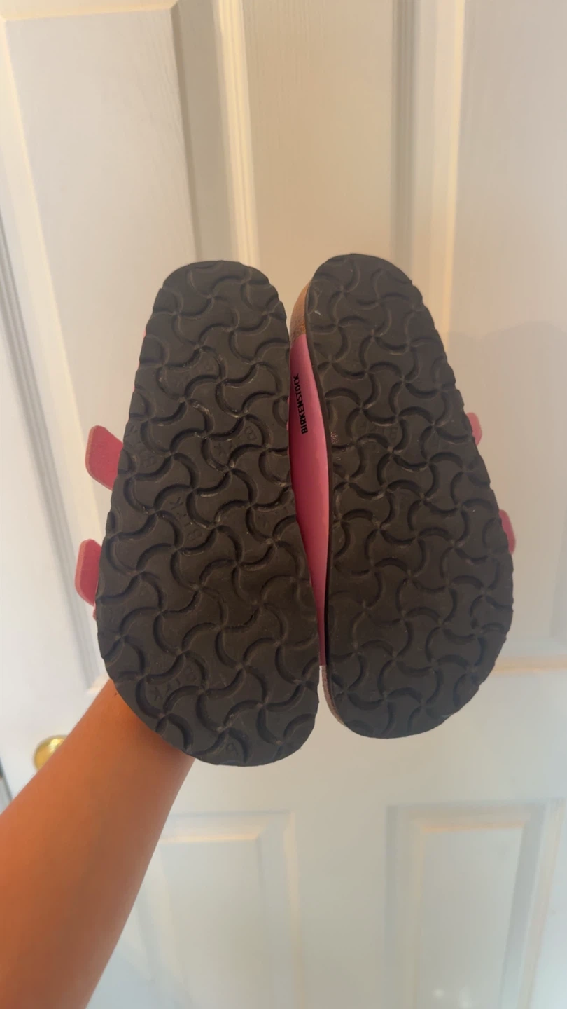 Kids pink Birkenstock Sandals - photo 2