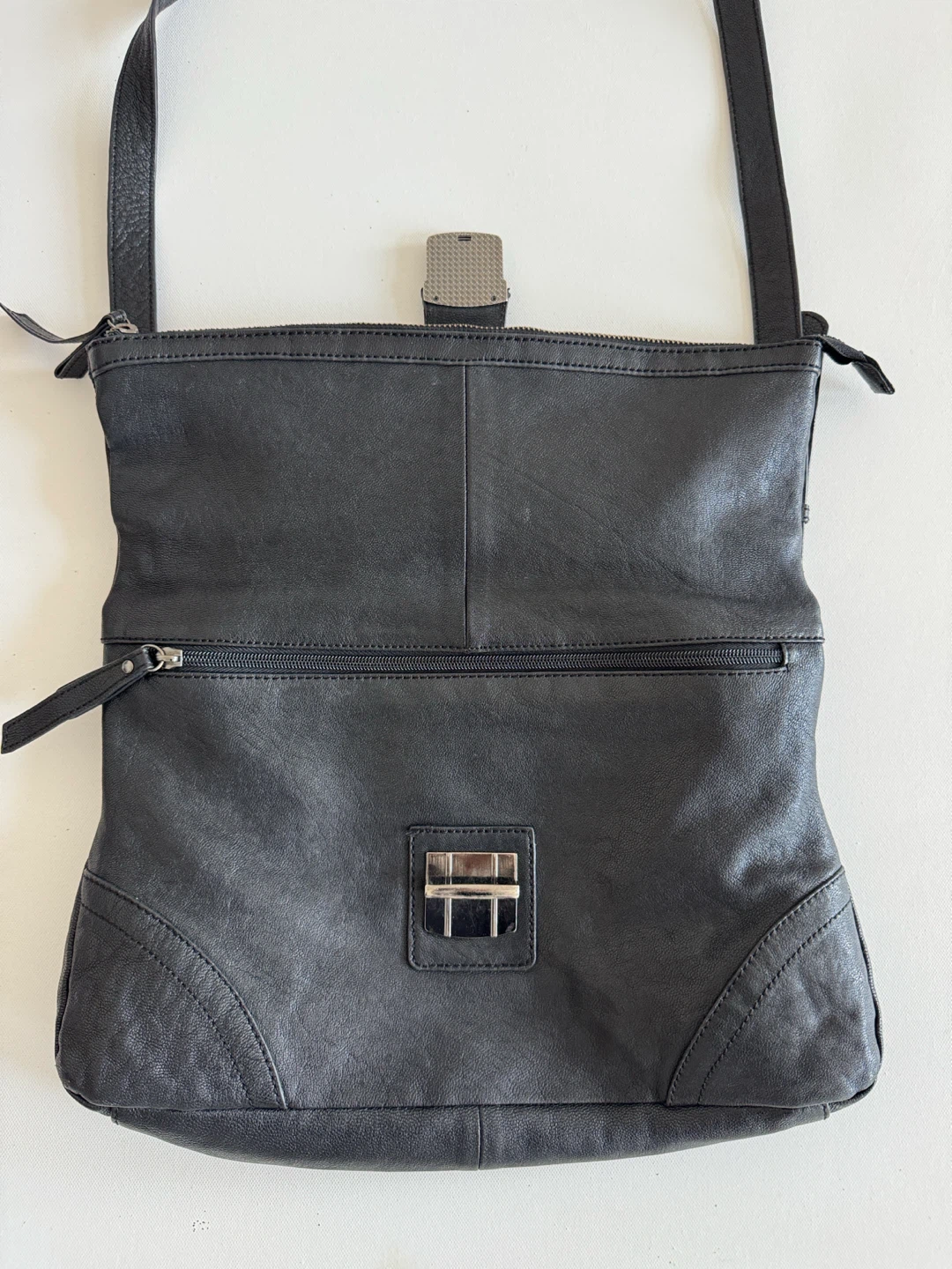 Danier Black Genuine Leather Crossbody Bag - photo 4