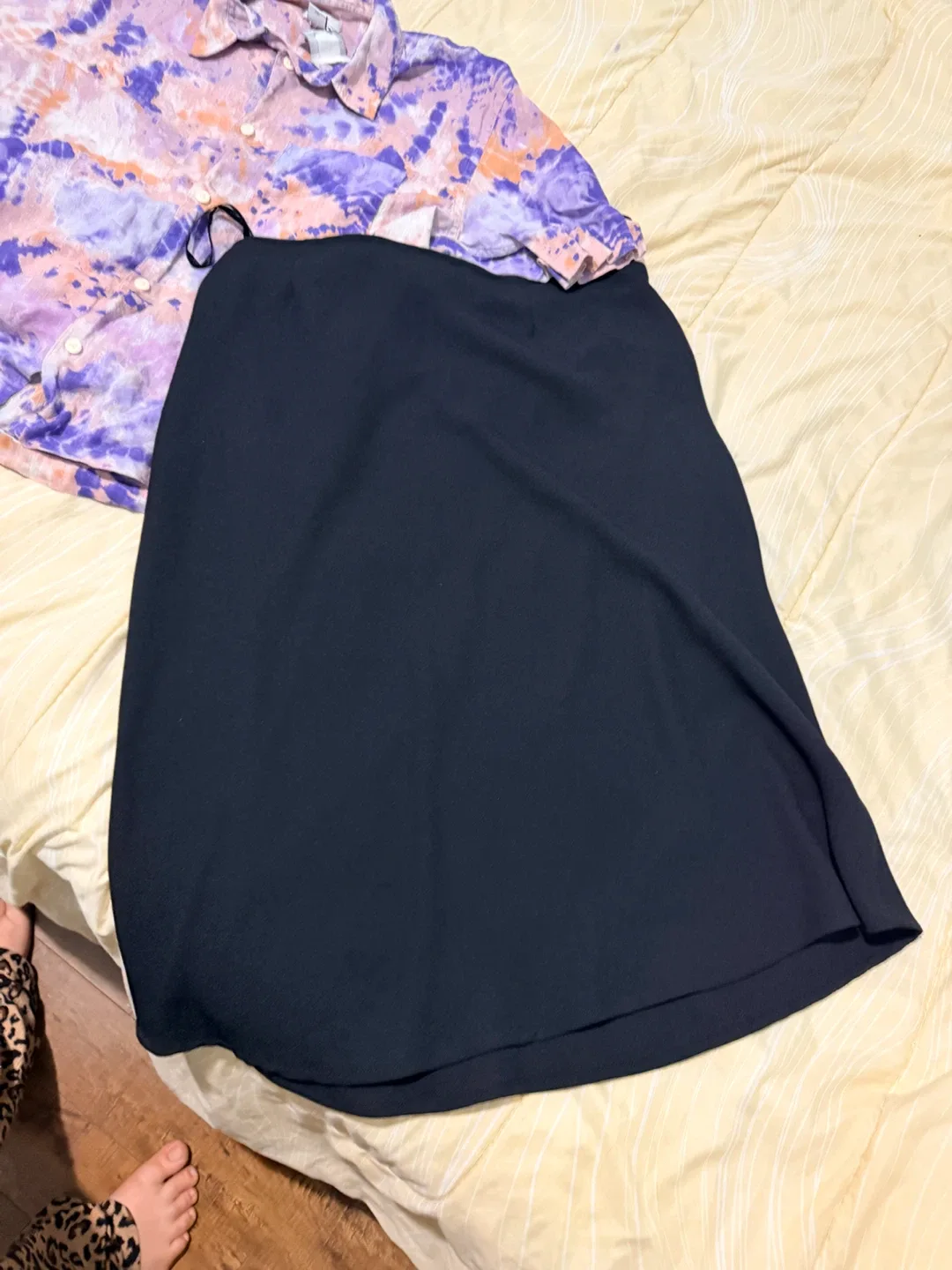 H&M Relaxed Fit Tie-Dye Shirt & Evan-Picone Black Skirt