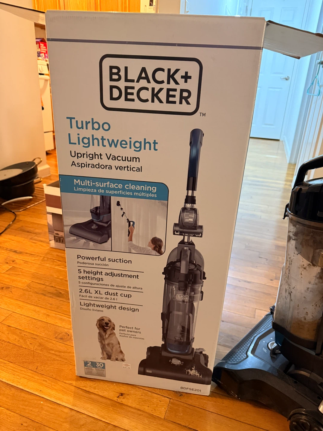 BLACK+DECKER Turbo Lightweight Upright Vacuum - photo 5