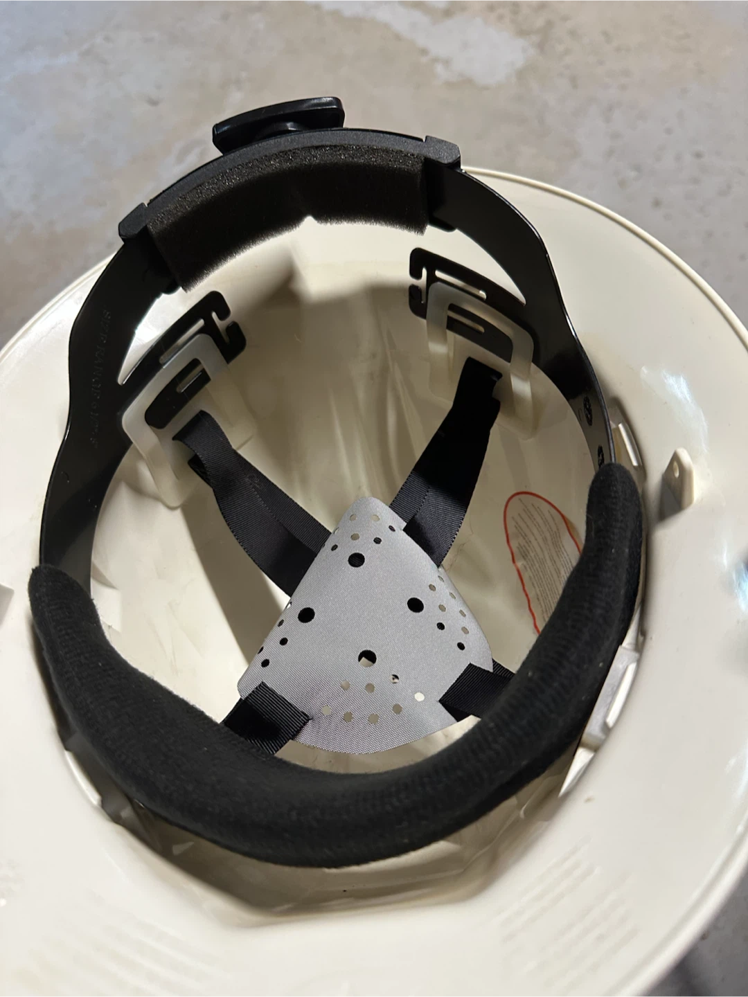 CSA approved hardhat - photo 3
