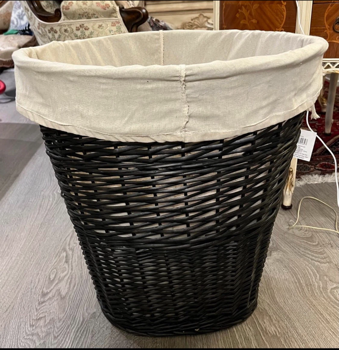 UrbanLife Wicker Laundry Hamper
