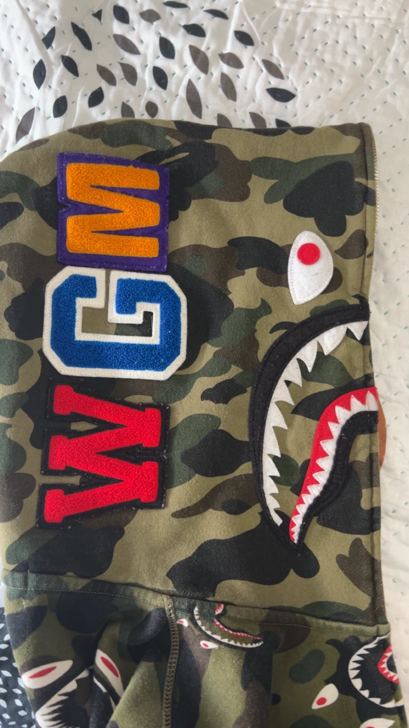 Authentic bape hoodie - photo 2