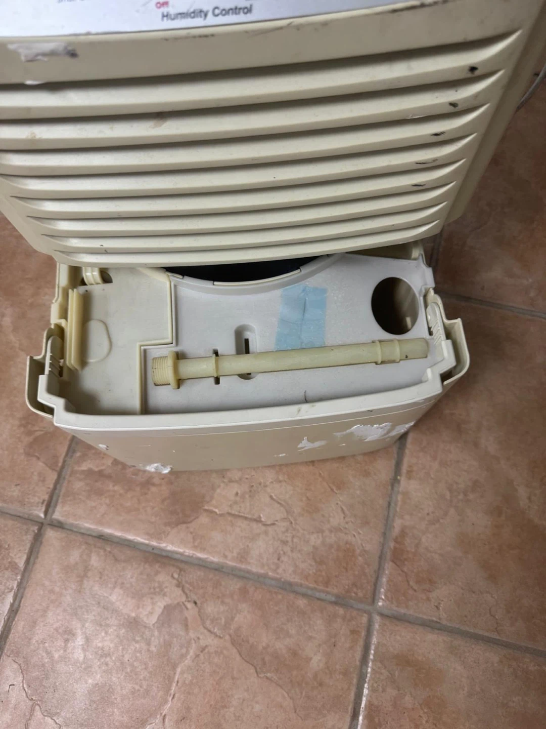 Zenith Dehumidifier with Humidity Control and Fan Speed - photo 3