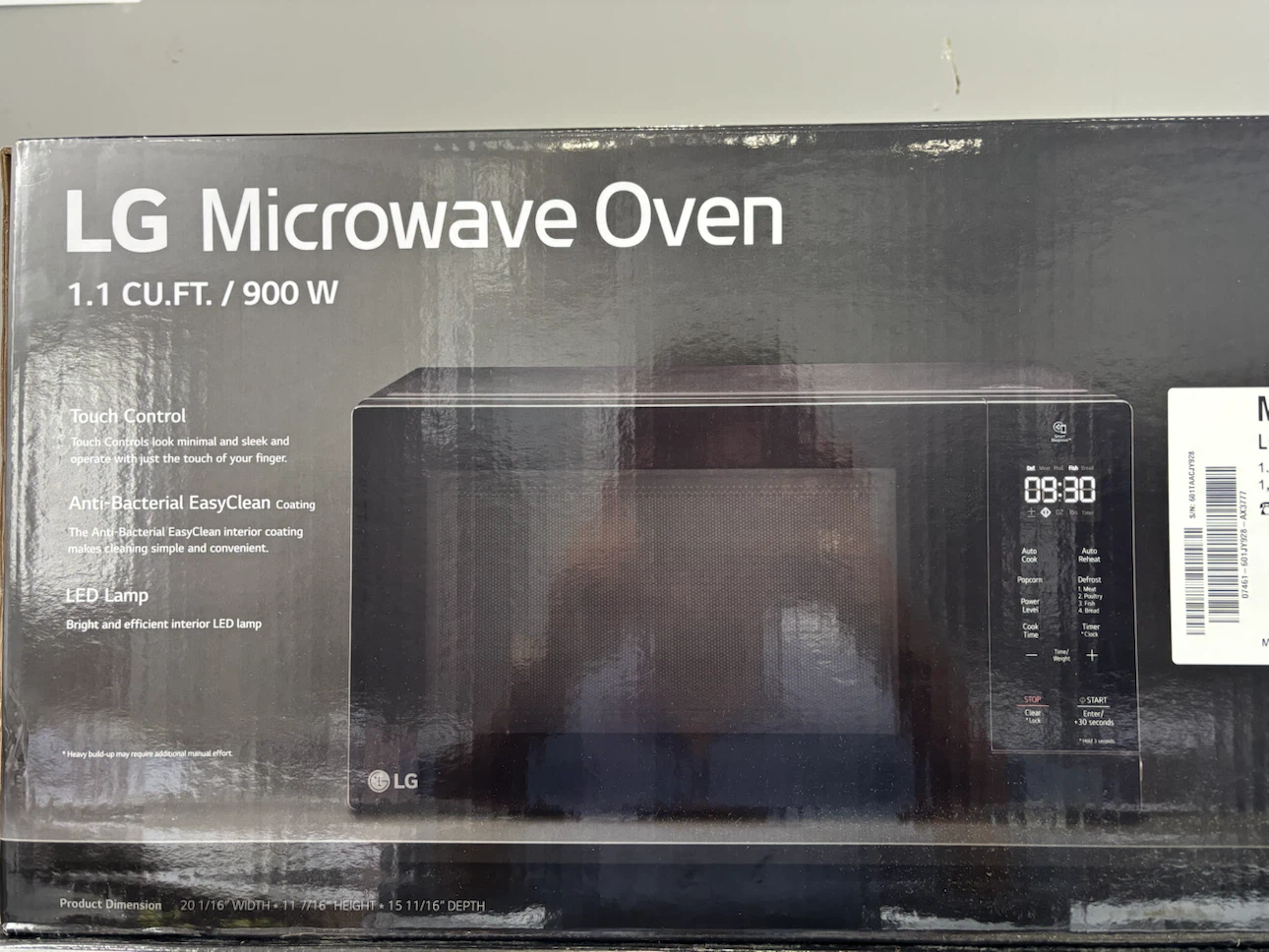 22” LG Countertop Microwave Unit for Sale - photo 2