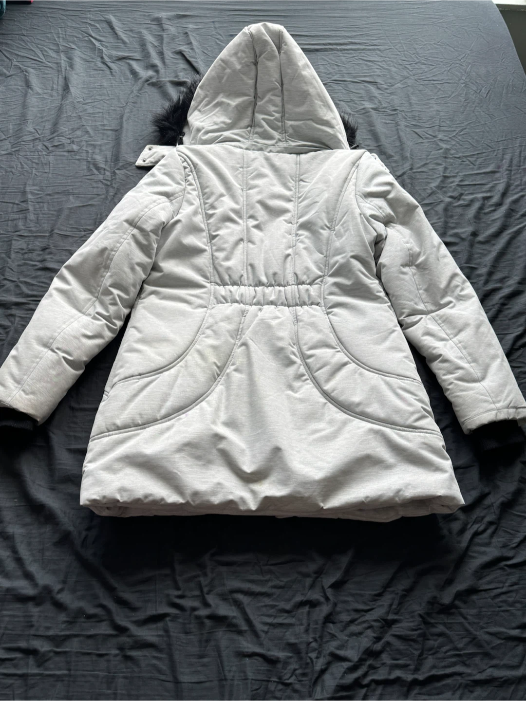 Men and women’s winter Jacket together at 60 cad - photo 2