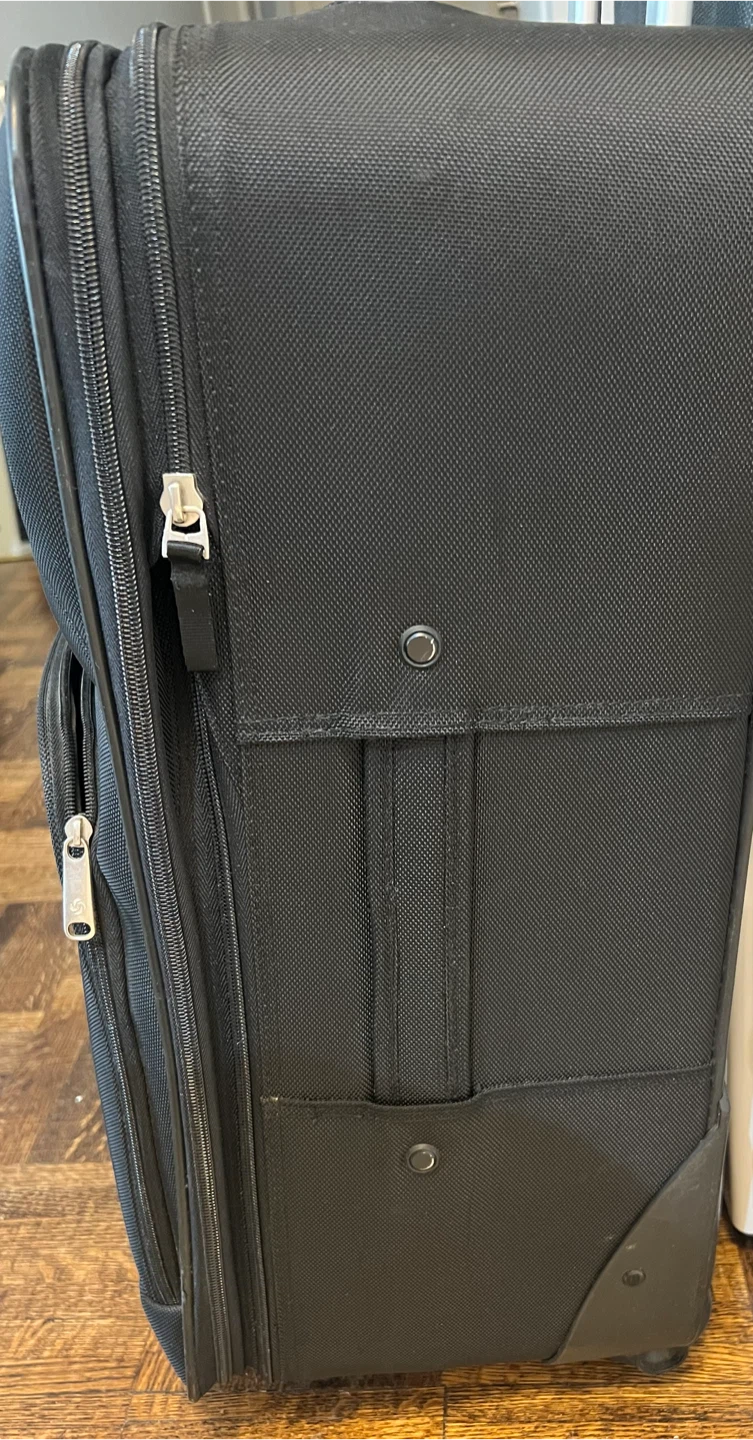 Samsonite Rolling Suitcase - photo 3