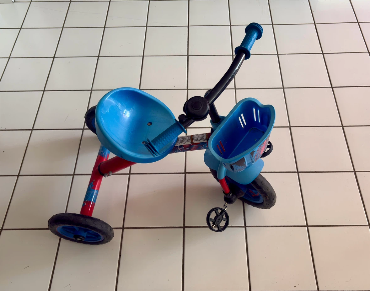 Red and Blue Spiderman Tricycle with Basket - photo 3